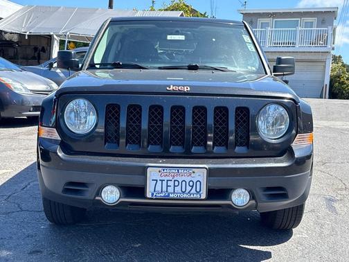 Black Clearcoat 2016 Jeep Patriot 75th Anniversary