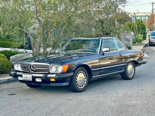 1988 Mercedes-Benz S-Class 560 SL