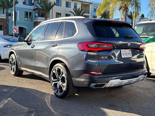 2022 BMW X5 sDrive40i