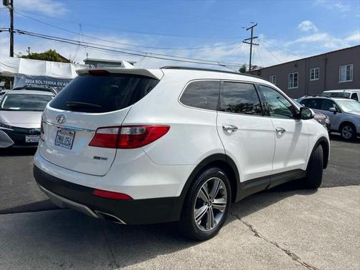 2015 Hyundai SANTA FE GLS