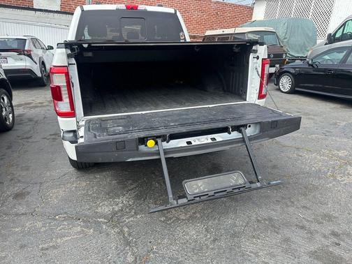 2021 Ford F-150 Platinum