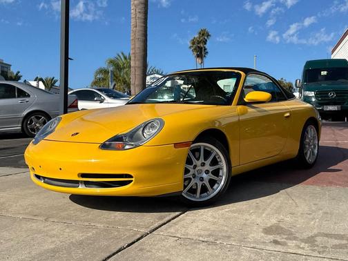 2001 Porsche 911 Carrera Cabriolet