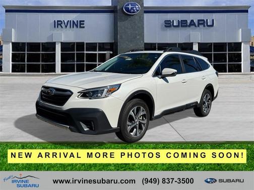 Crystal White Pearl 2022 Subaru Outback Limited XT