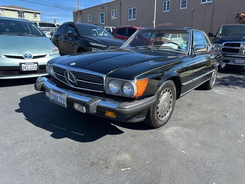 1987 Mercedes-Benz S-Class 560 SL