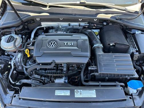 2017 Volkswagen Golf TSI SE 4-Door
