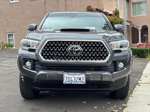2018 Toyota Tacoma TRD Sport