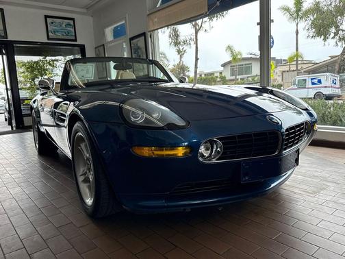 2001 BMW Z8 Base