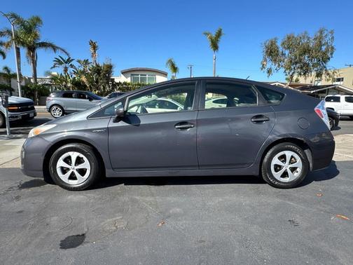 2014 Toyota Prius Two