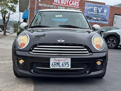 2011 MINI Cooper S Base