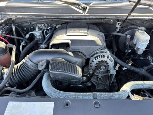 Steel Gray Metallic 2012 GMC Yukon SLE