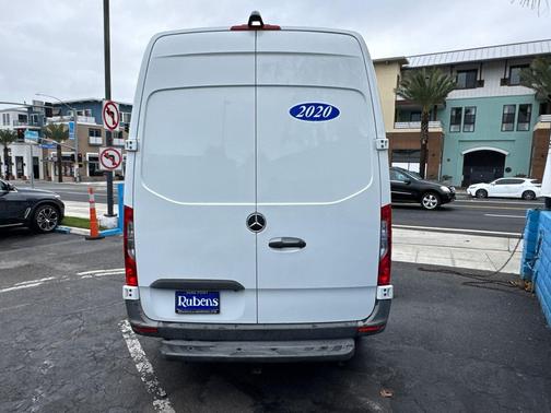 2020 Mercedes-Benz Sprinter 2500 Cargo 144 WB