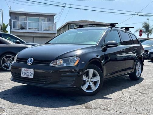 2015 Volkswagen Golf SportWagen TDI S 4-Door