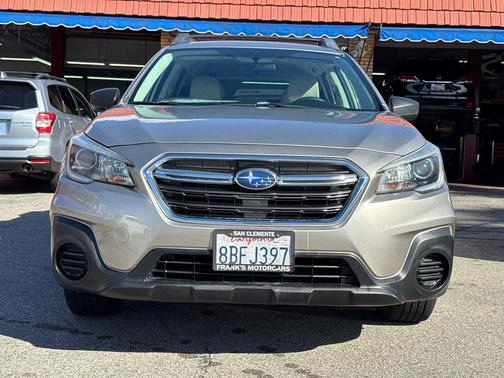 2018 Subaru Outback 2.5i