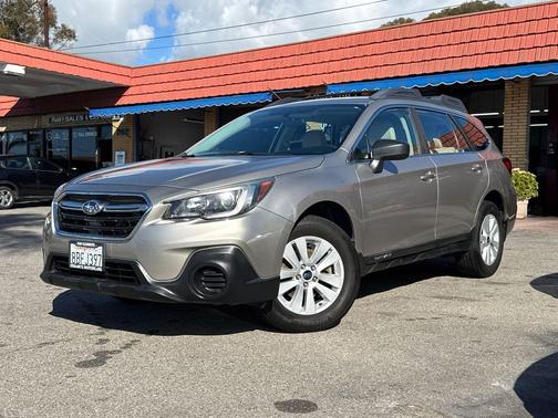 2018 Subaru Outback 2.5i