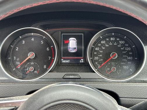 2017 Volkswagen Golf GTI 2.0T S 4-Door