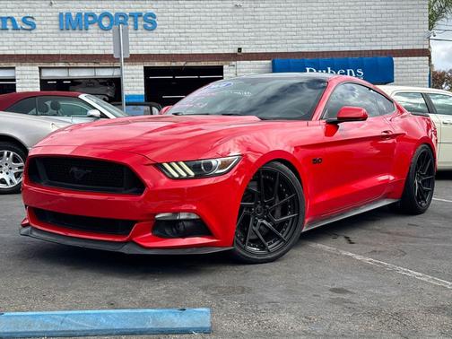 Race Red 2016 Ford Mustang GT