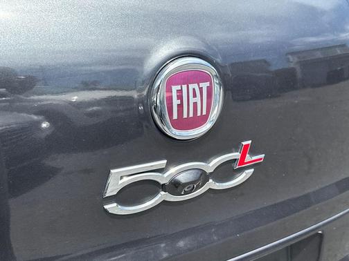 Nero (Black) 2019 FIAT 500L Trekking