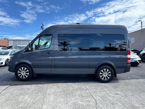 2017 Mercedes-Benz Sprinter 2500 Standard Roof