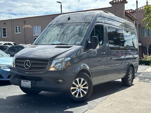2017 Mercedes-Benz Sprinter 2500 Standard Roof