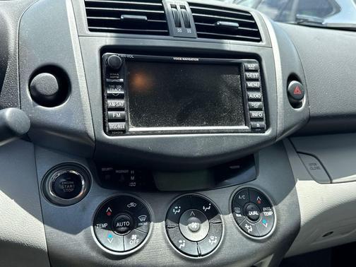 Blizzard Pearl 2011 Toyota RAV4 Limited