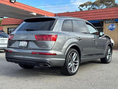 2017 Audi Q7 3.0T Prestige