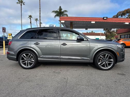 2017 Audi Q7 3.0T Prestige