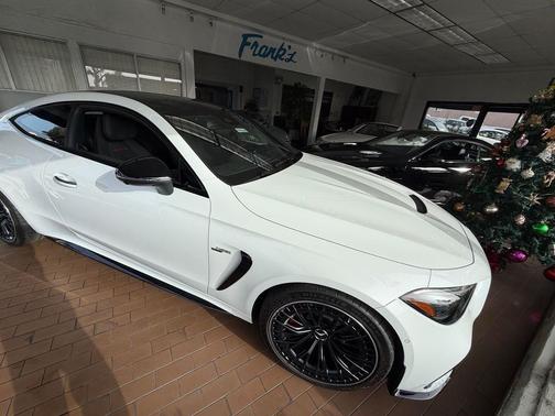 2025 Mercedes-Benz AMG CLE 53 4MATIC+