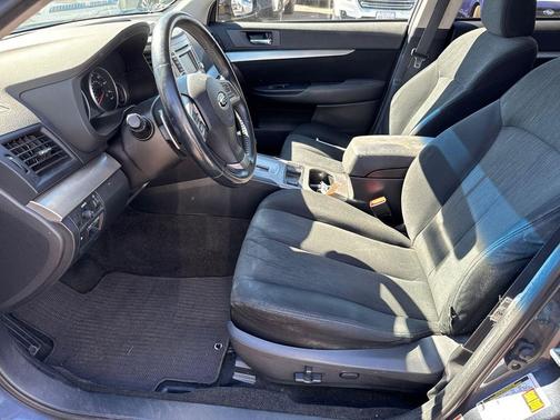 2014 Subaru Outback 2.5i Premium