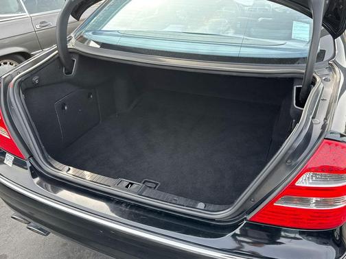 2006 Mercedes-Benz E-Class E 55 AMG