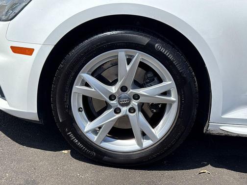 2018 Audi A4 2.0T Tech ultra Premium