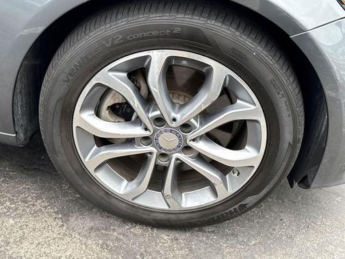 Selenite Grey Metallic 2017 Mercedes-Benz C-Class C 300