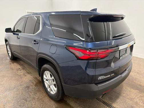 2023 Chevrolet Traverse LS