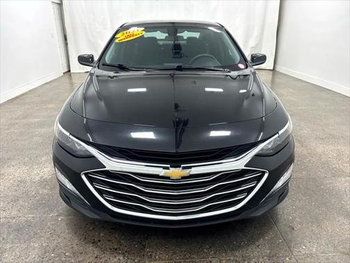 2021 Chevrolet Malibu FWD LT