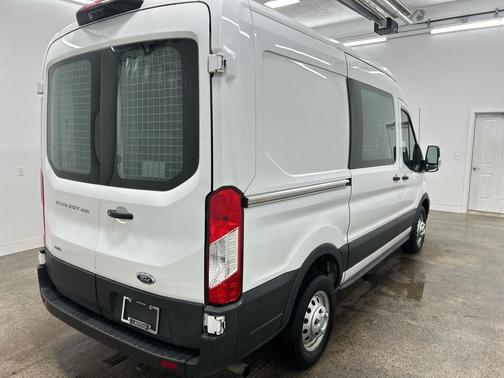 2020 Ford Transit-250 Base
