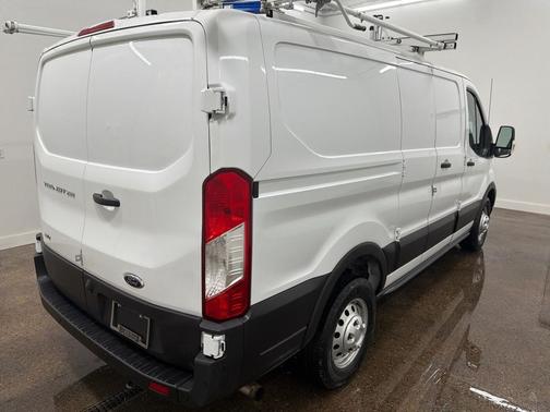 2021 Ford Transit-250 Base