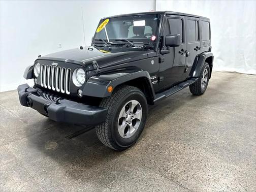 2016 Jeep Wrangler Unlimited Sahara