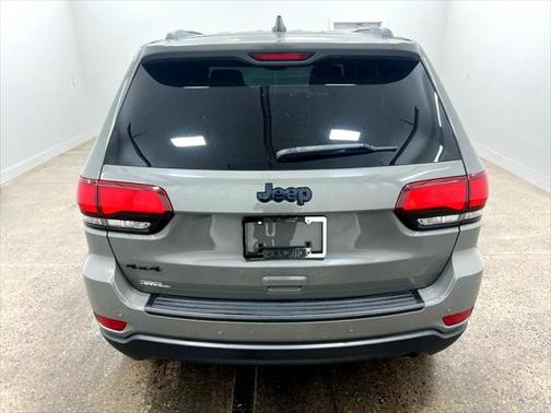 2020 Jeep Grand Cherokee Upland