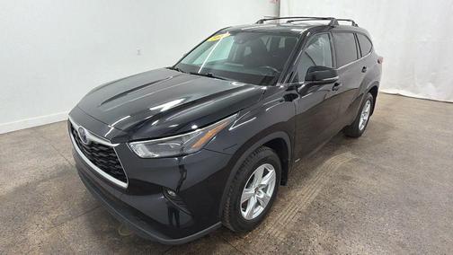 2022 Toyota Highlander Hybrid LE