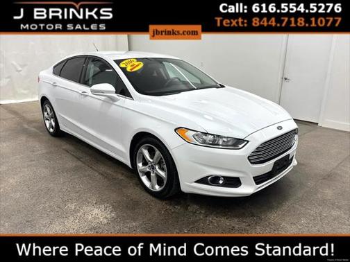 2016 Ford Fusion SE