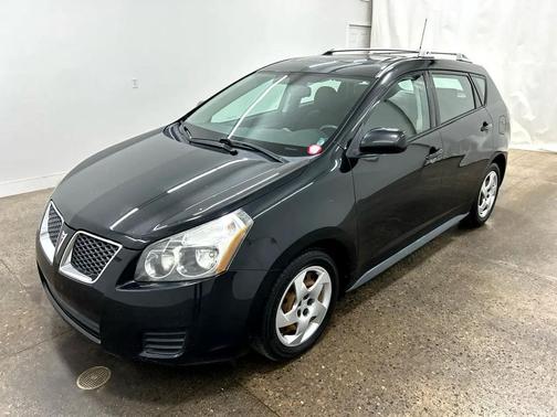 2009 Pontiac Vibe Base