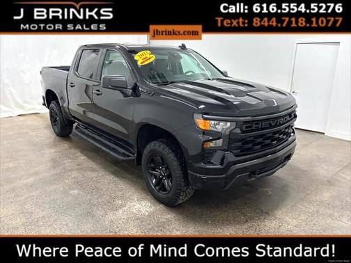 2022 Chevrolet Silverado 1500 Custom Trail Boss