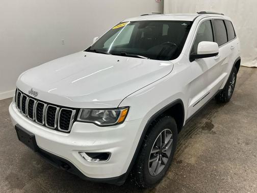 2020 Jeep Grand Cherokee Laredo