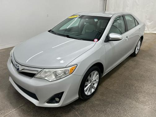 2013 Toyota Camry Hybrid XLE
