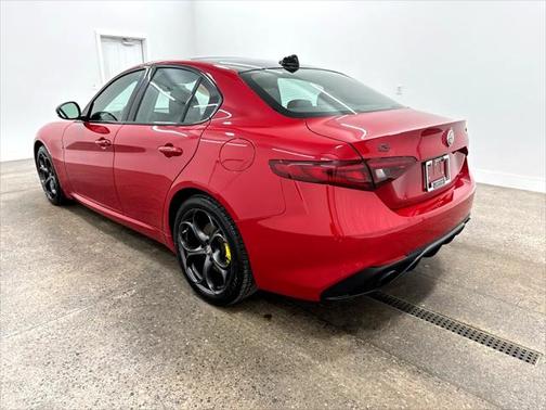 2019 Alfa Romeo Giulia Sport