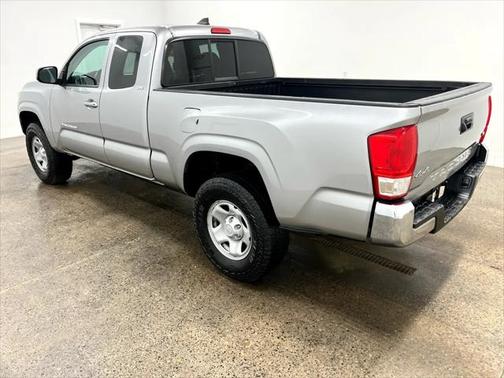 2016 Toyota Tacoma SR5