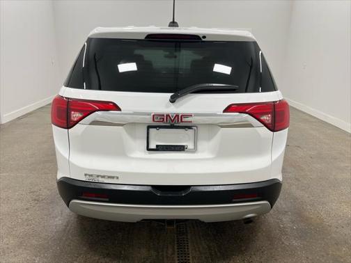 2017 GMC Acadia SLE-1
