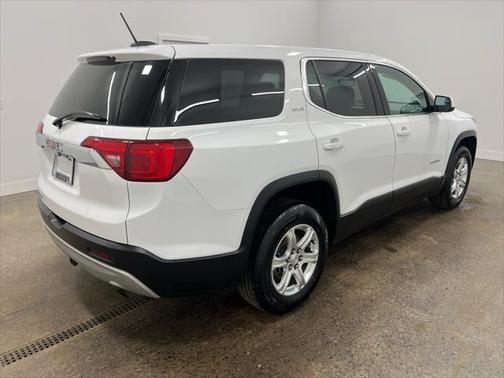 2017 GMC Acadia SLE-1