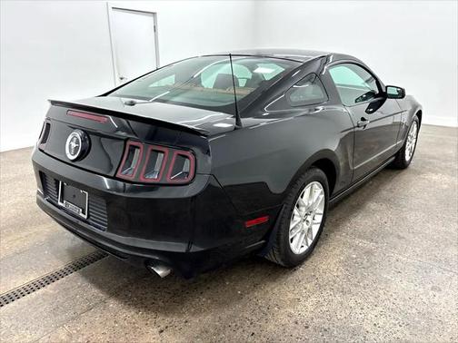 2014 Ford Mustang V6 Premium
