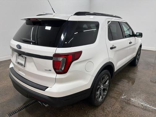 2018 Ford Explorer Sport
