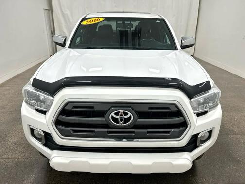 2016 Toyota Tacoma Limited